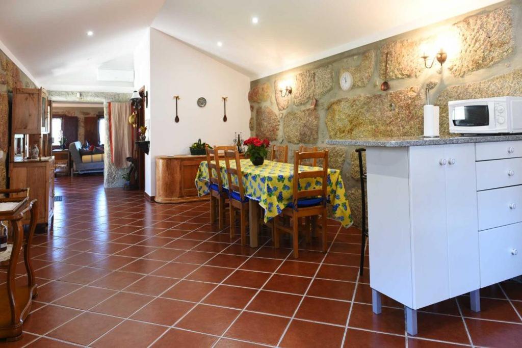 Villa Casa Dos Becos à Ribadouro Extérieur photo