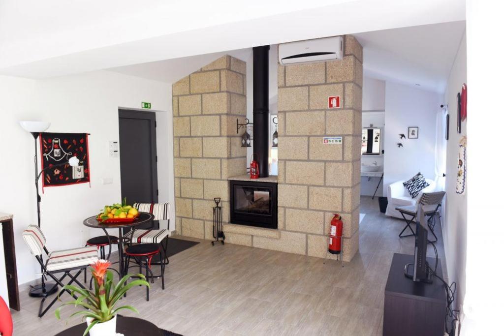 Villa Casa Dos Becos à Ribadouro Extérieur photo